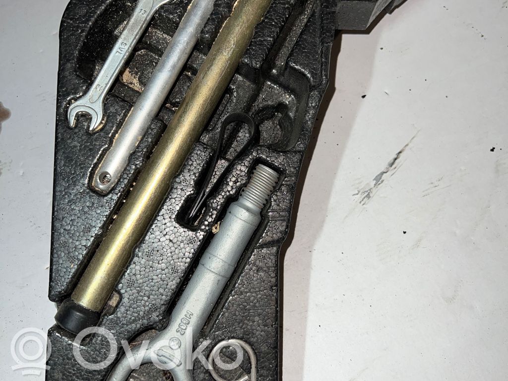 Audi Q7 4L Set scule 