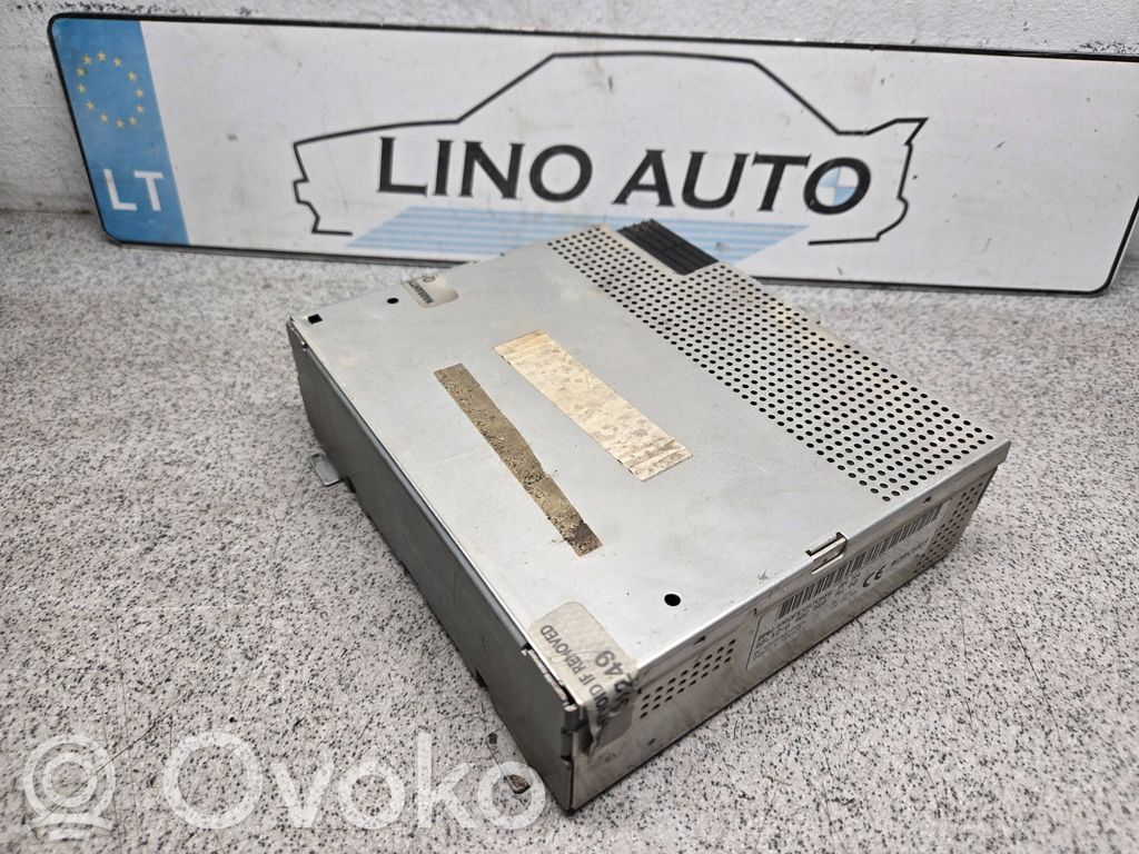 BMW 5 E39 Garso stiprintuvas 