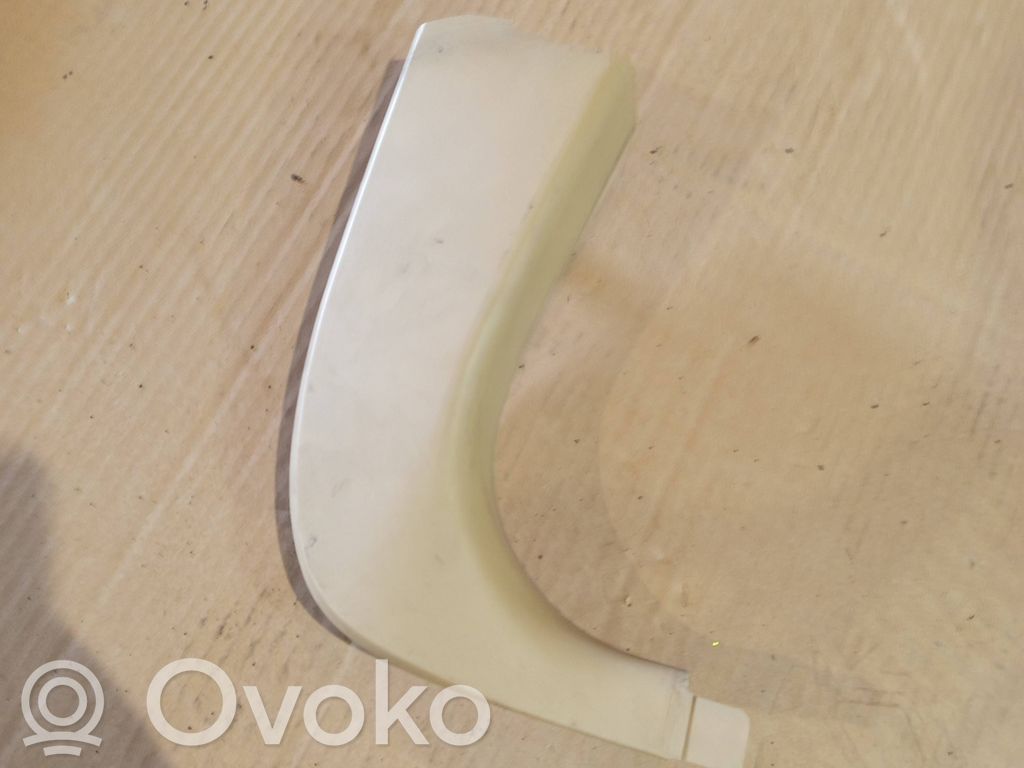 BMW 5 E60 E61 Alte componente capac prag/stâlp 