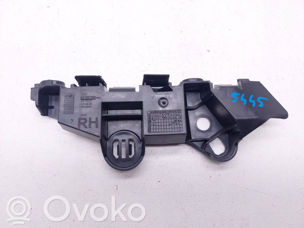Front bumper mounting bracket   39003565