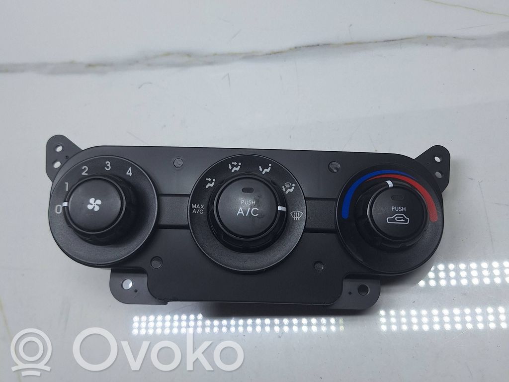 KIA Cerato Climate control unit 
