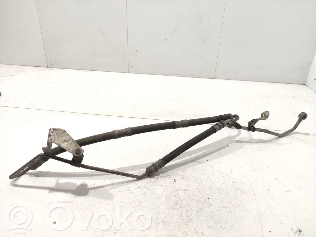 BMW 5 E60 E61 Ohjaustehostimen letkusto 