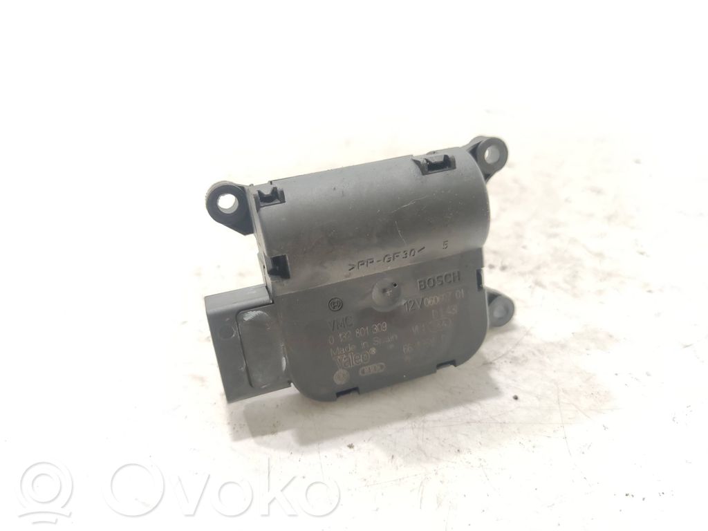 Audi A4 S4 B7 8E 8H Silniczek nagrzewnicy 