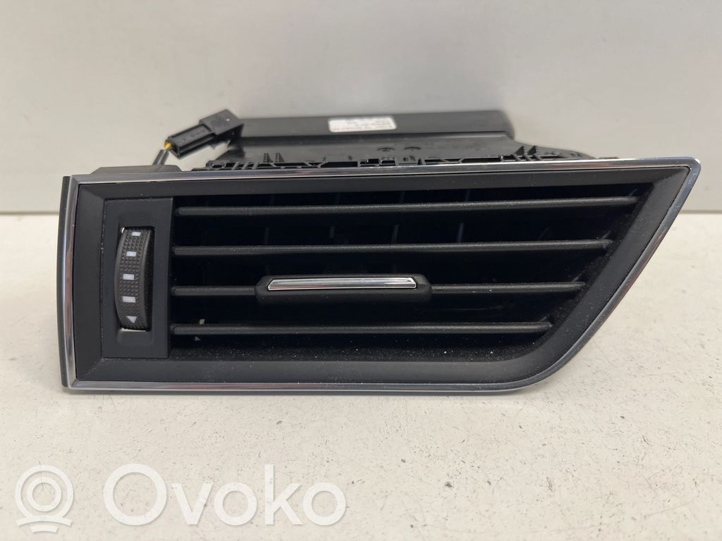 Skoda Superb B8 (3V) Rejilla de ventilación central del panel 