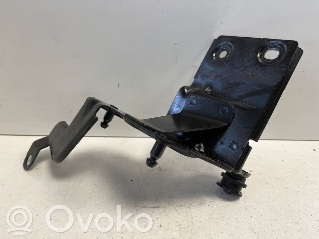 Skoda Superb B8 (3V) ABS pump bracket 