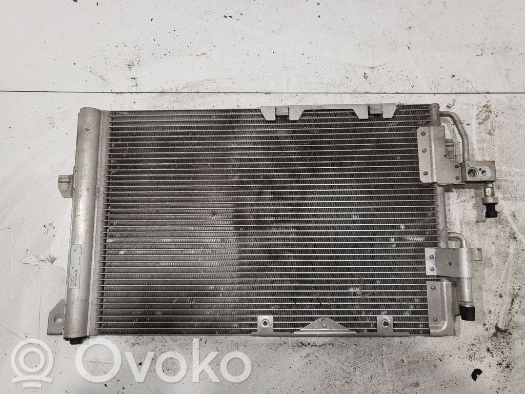 Opel Zafira A Радиатор охлаждения кондиционера воздуха 