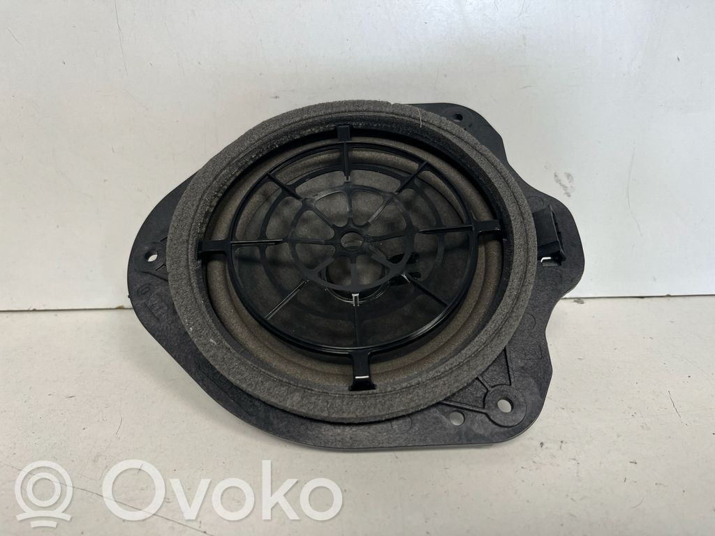 Audi A5 Lautsprecher Tür hinten 