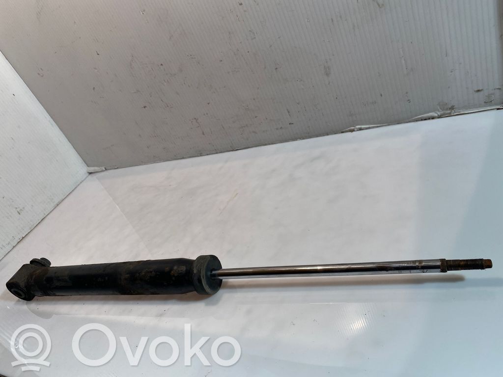 Audi A6 S6 C6 4F Takaiskunvaimennin 