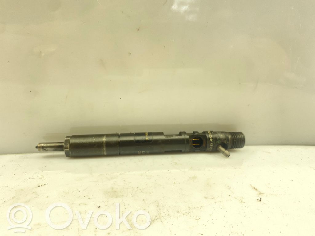 Ford Mondeo Mk III Inyector de combustible 