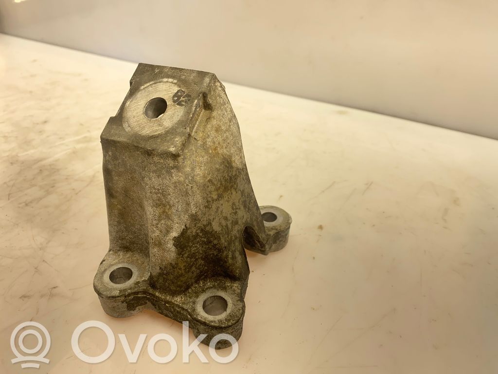 Audi A6 S6 C6 4F Engine mounting bracket 