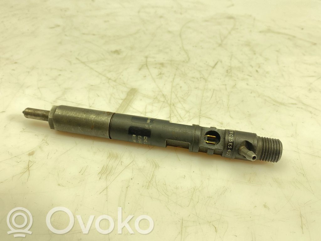 Ford Mondeo Mk III Inyector de combustible 