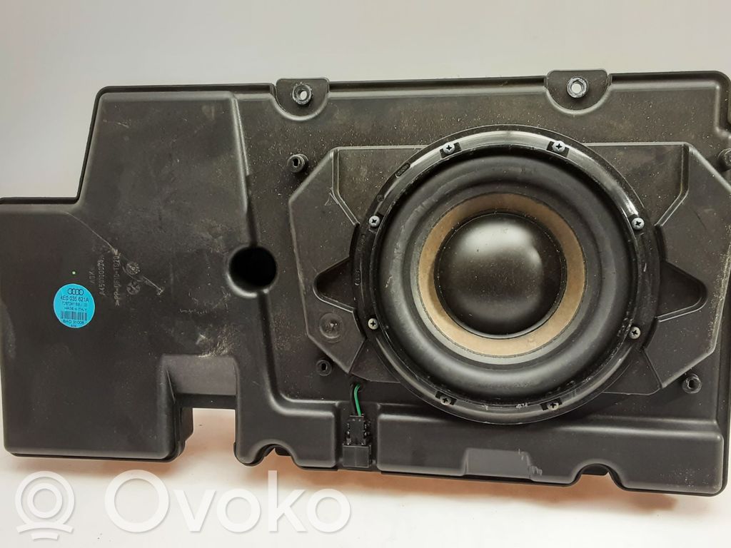 Audi A8 S8 D3 4E Enceinte subwoofer 