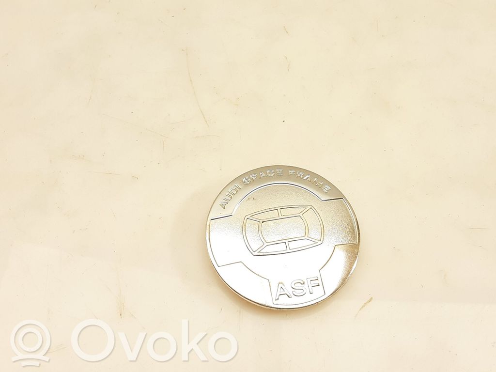 Audi A8 S8 D3 4E Herstelleremblem 