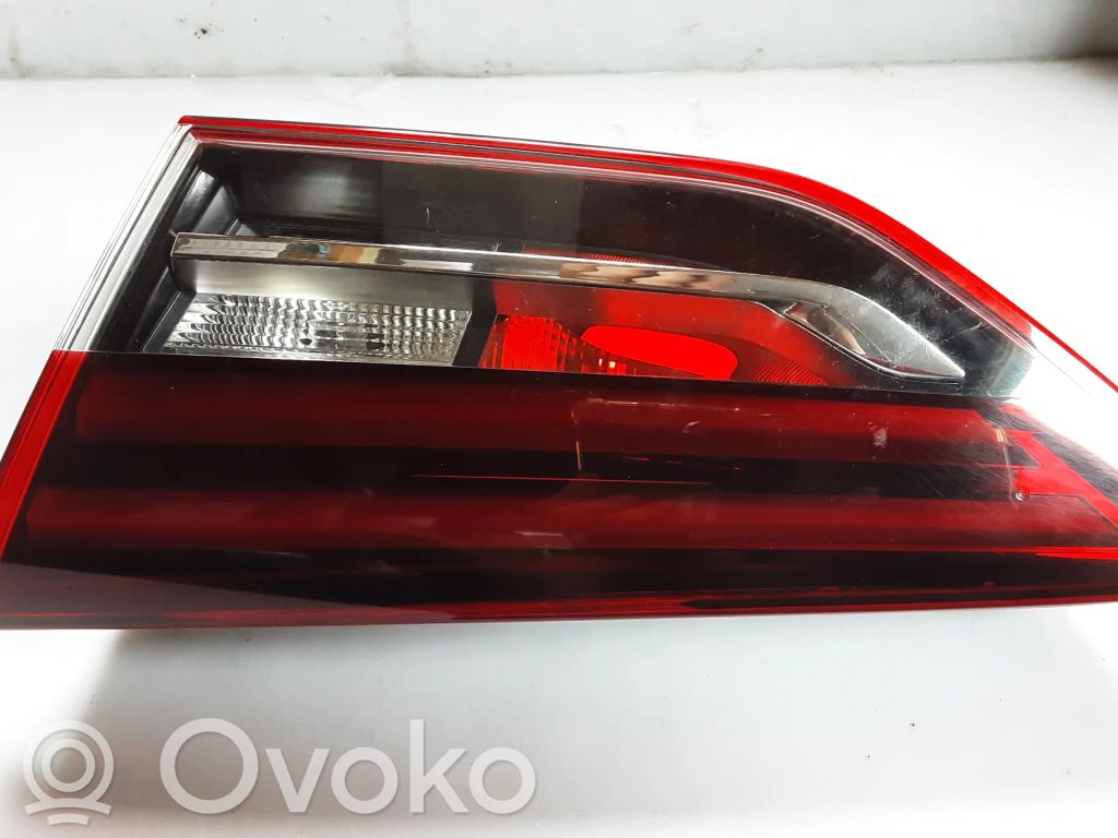 Opel Insignia B Luci posteriori del portellone del bagagliaio 