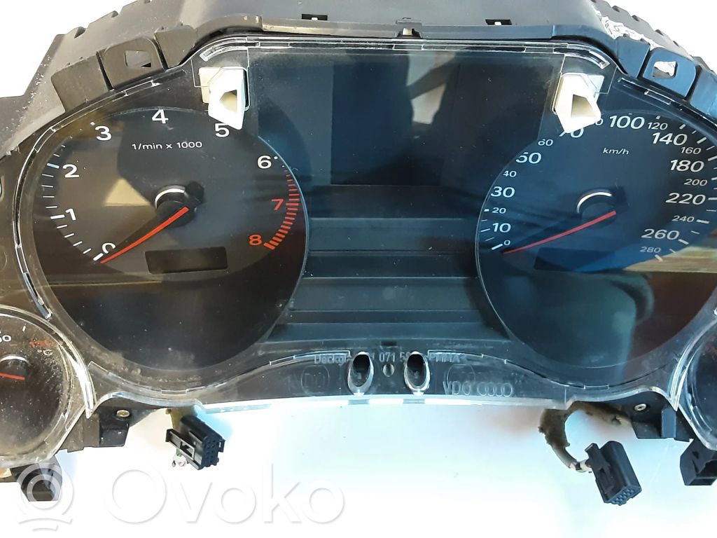 Audi A8 S8 D3 4E Speedometer (instrument cluster) 