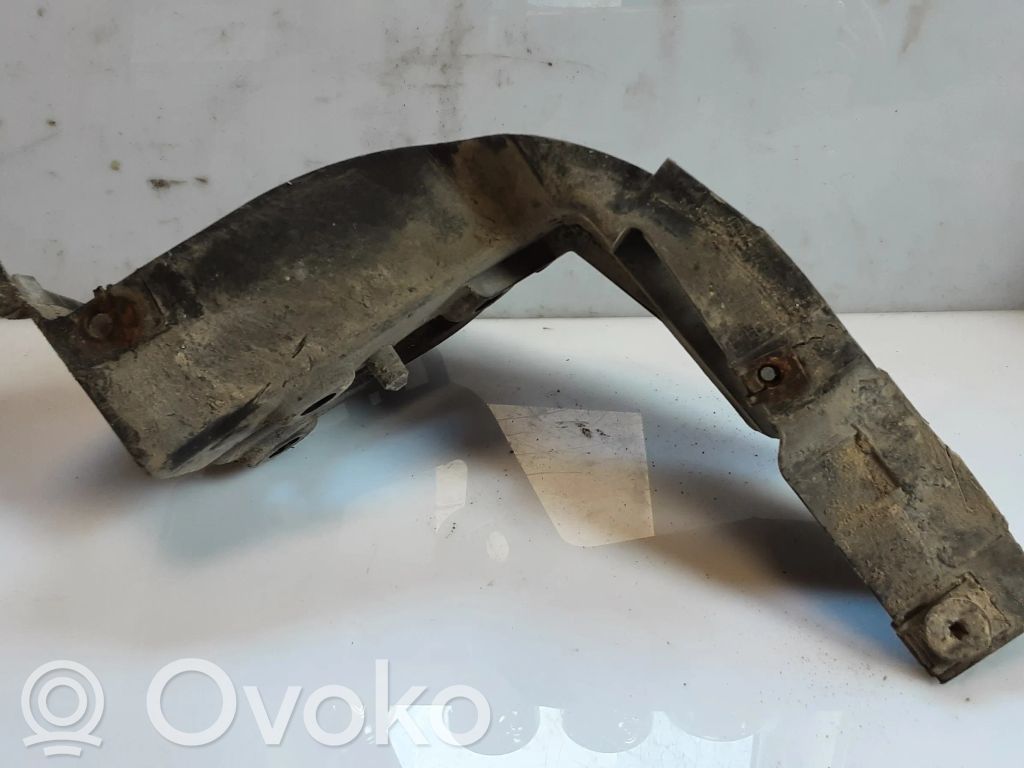 Audi A8 S8 D3 4E Rear bumper mounting bracket 