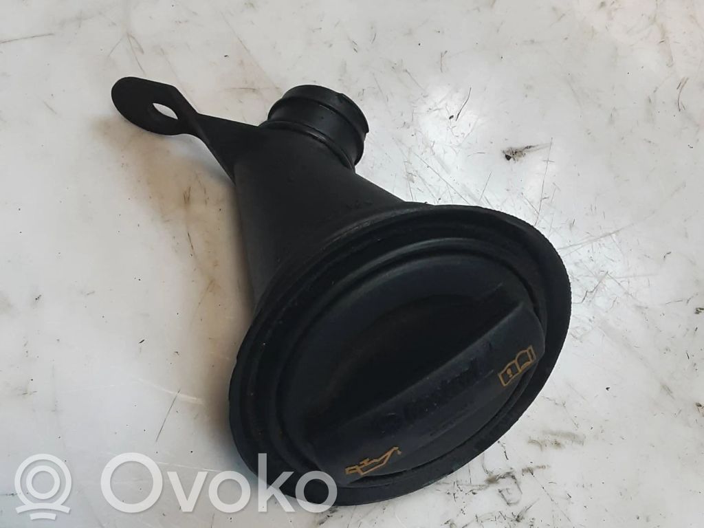 Audi A6 S6 C6 4F Tubo para rellenar aceite 