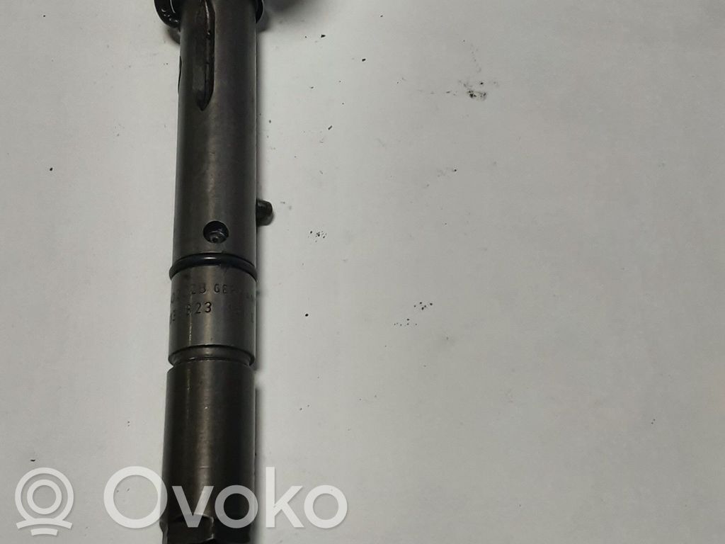 Audi A6 S6 C5 4B Inyector de combustible 