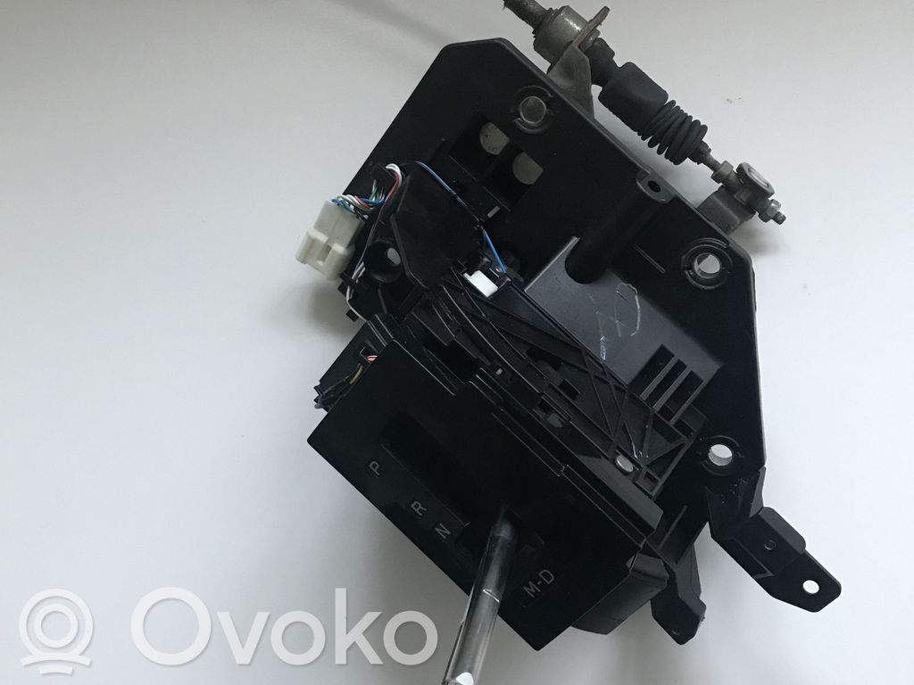 Subaru Outback (BS) Selector caja de cambios 