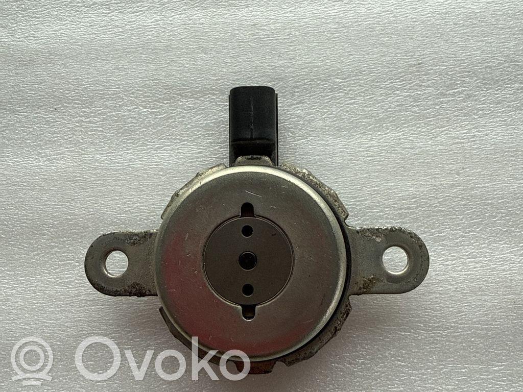 Subaru Forester SJ Camshaft vanos timing valve 