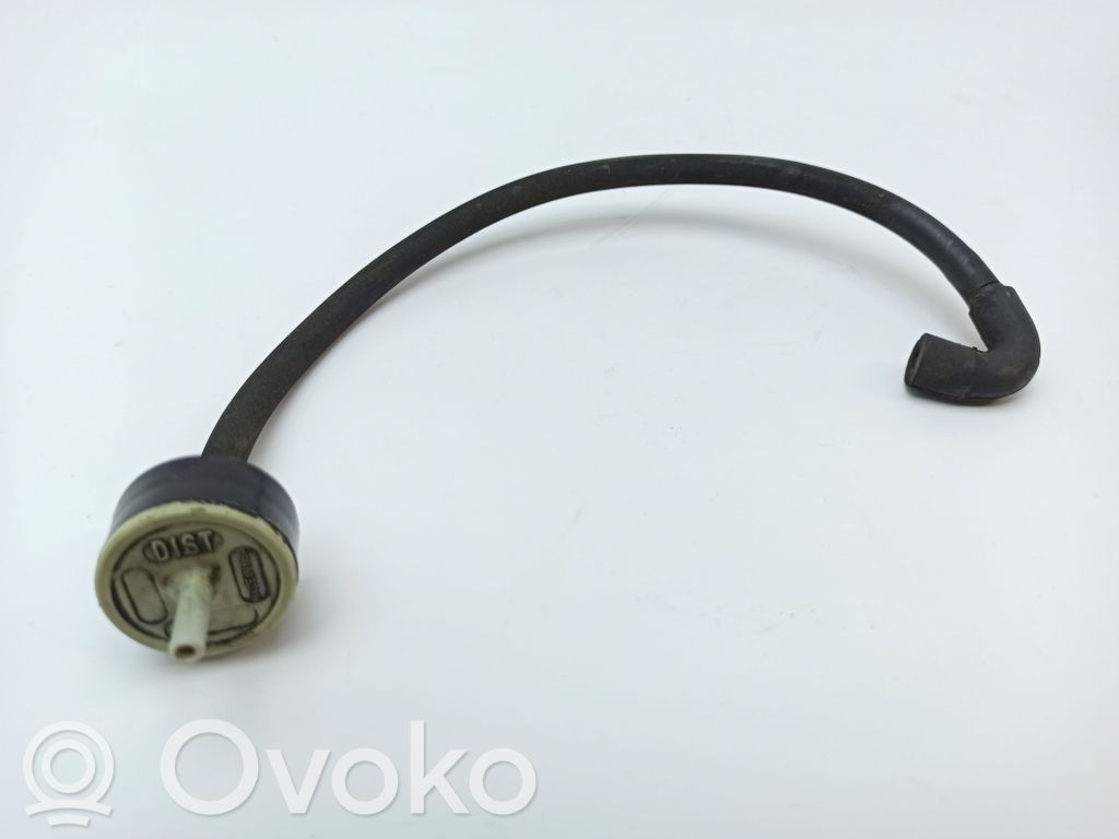 Vacuum valve   CARB