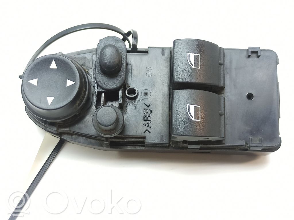 BMW 5 E60 E61 Electric window control switch 