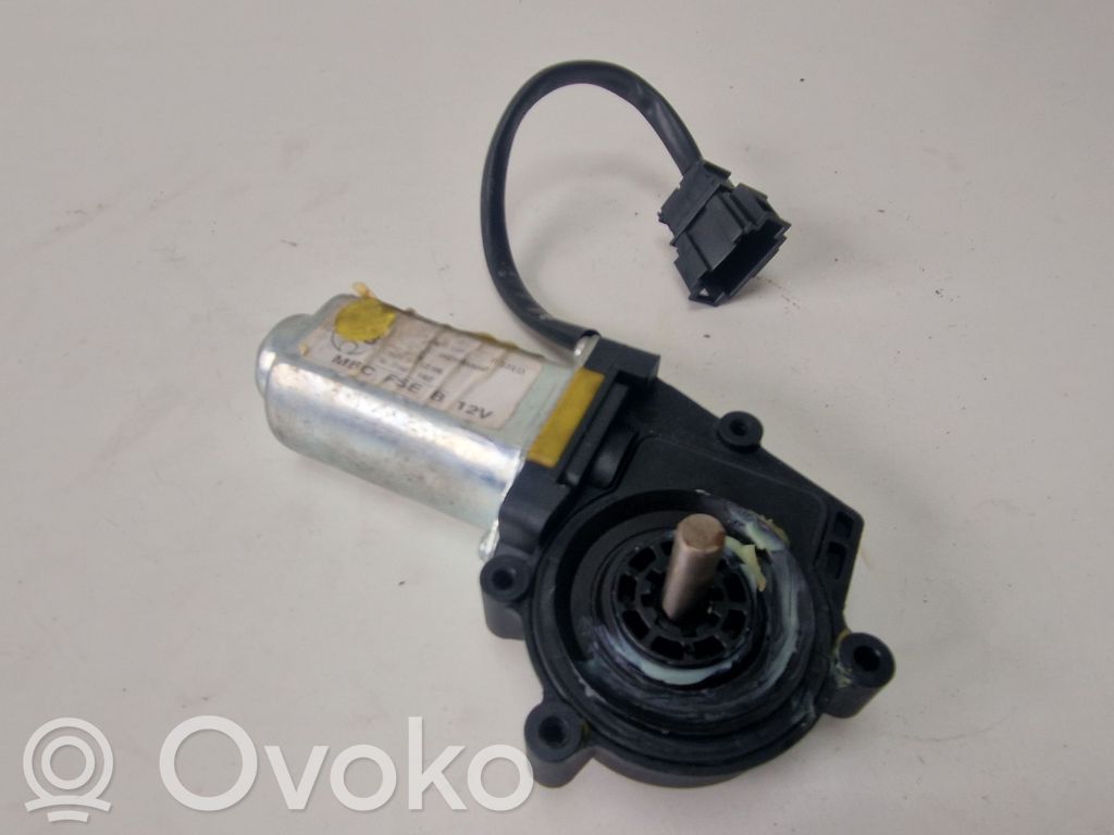 Audi A8 S8 D3 4E Motor de la cortina 