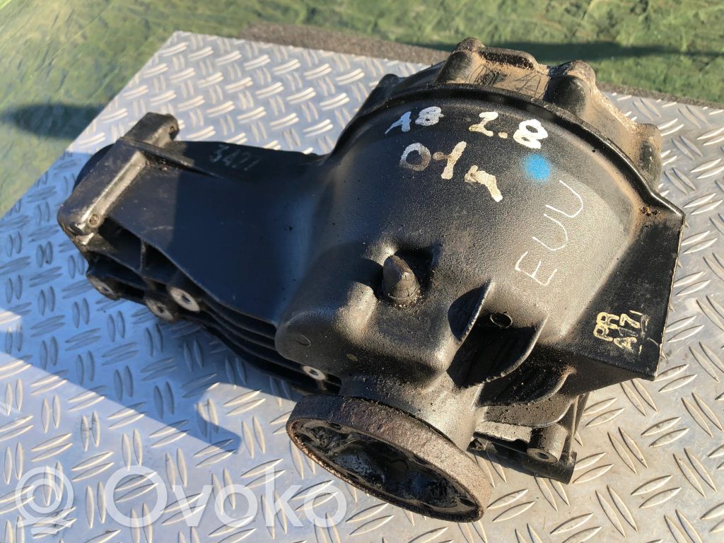 Audi A8 S8 D2 4D Hinterachsdifferential 