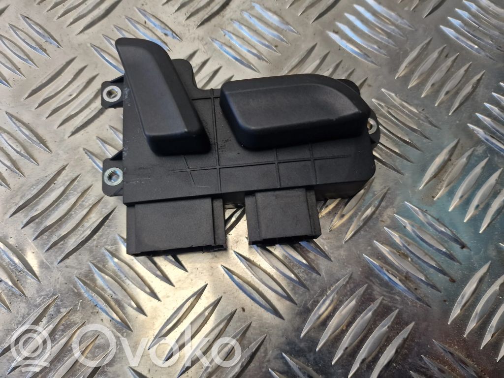 Audi A4 S4 B7 8E 8H Przyciski sterowania fotela 