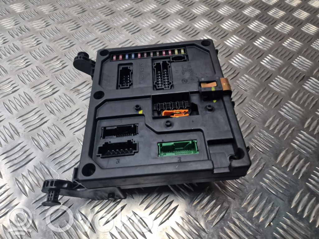 Módulo de fusible   7M3962258R