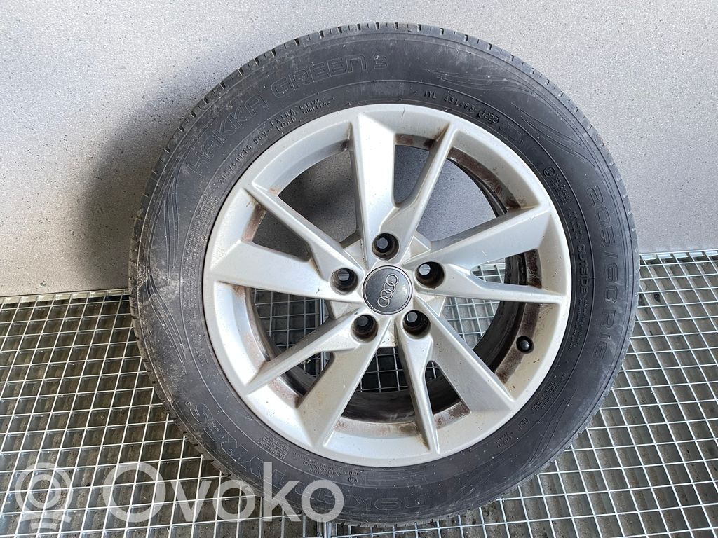 Audi A4 S4 B9 Jante alliage R16 