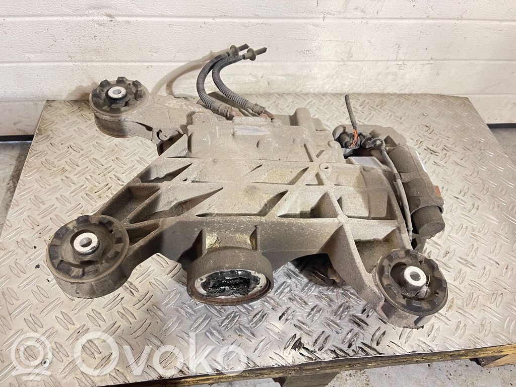 Audi Q3 8U Galinis reduktorius 