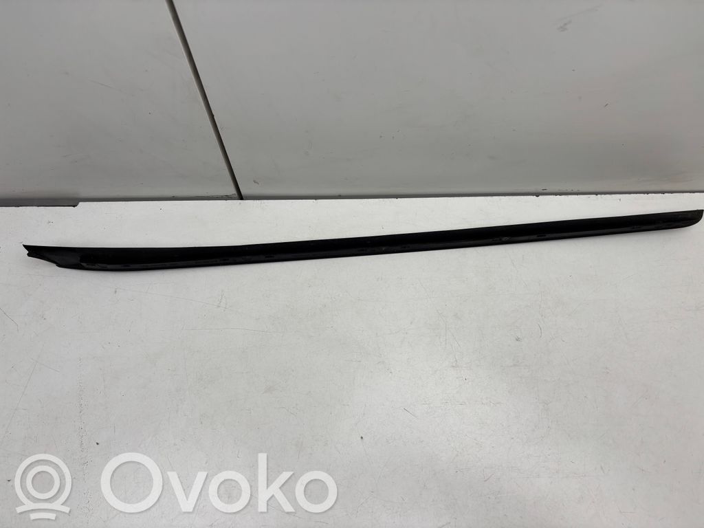 Audi Q3 8U Ornament parbriz 