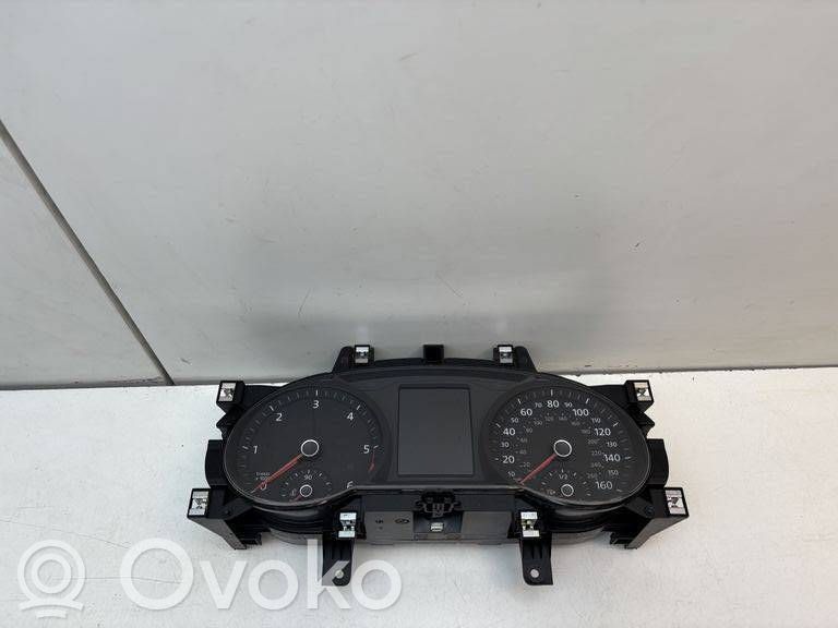 Volkswagen PASSAT B8 Speedometer (instrument cluster) 