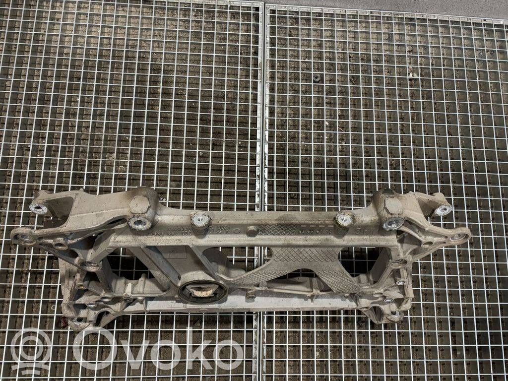 Volkswagen PASSAT B8 Subcadru frontal 