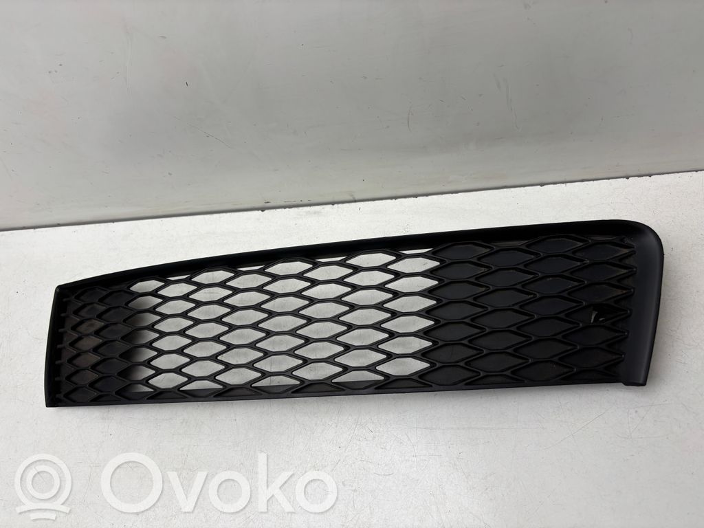 Audi Q7 4L Front bumper lower grill 