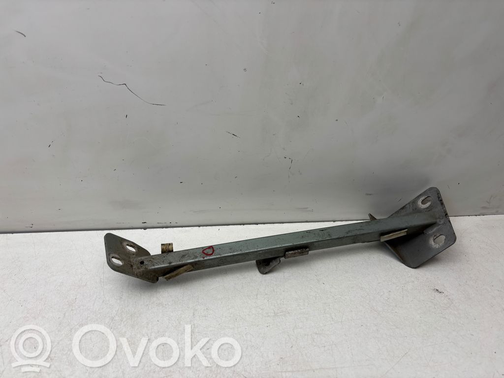 Laikiklis sparno   4E0805464E