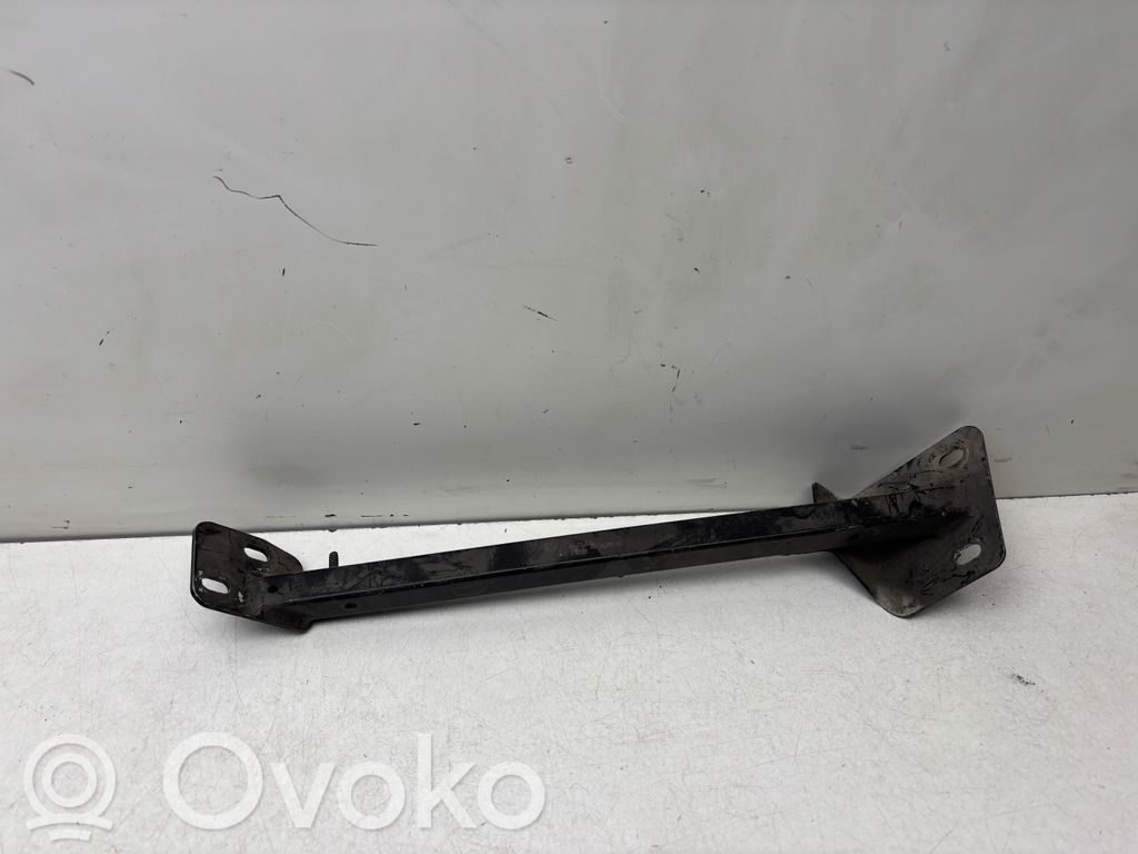 Laikiklis sparno   4E0805464E