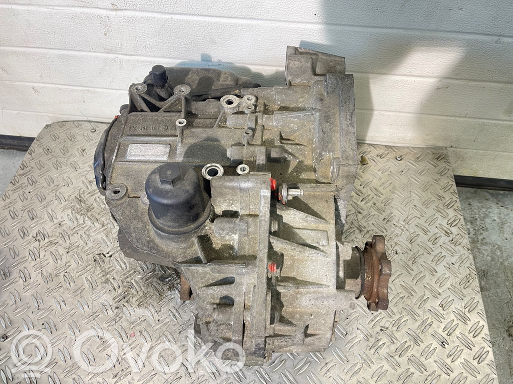 Volkswagen PASSAT B8 Caja de cambios automática 