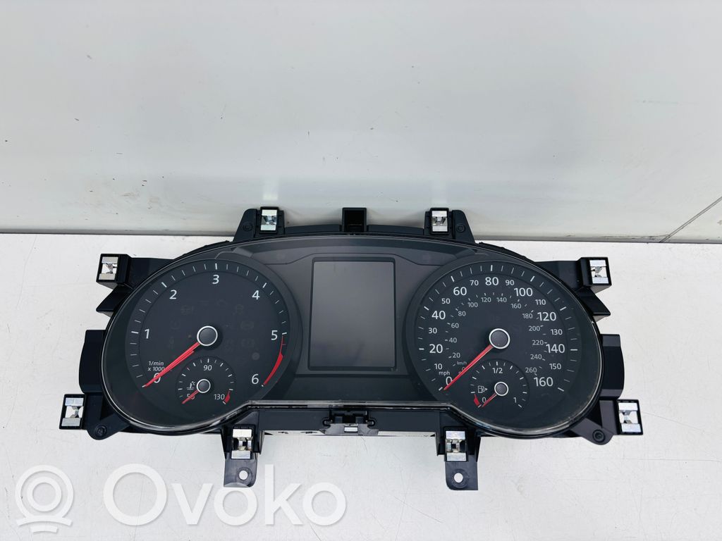 Volkswagen PASSAT B8 Speedometer (instrument cluster) 