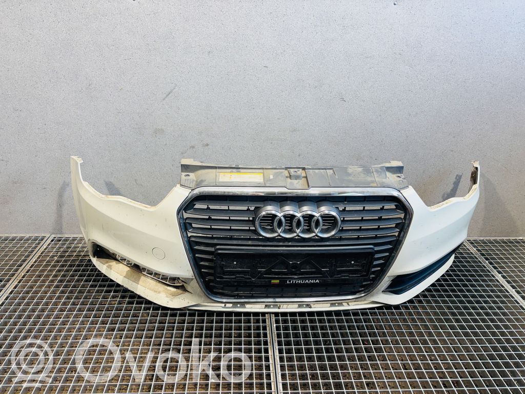 Front bumper   8X0807437,8X0807436