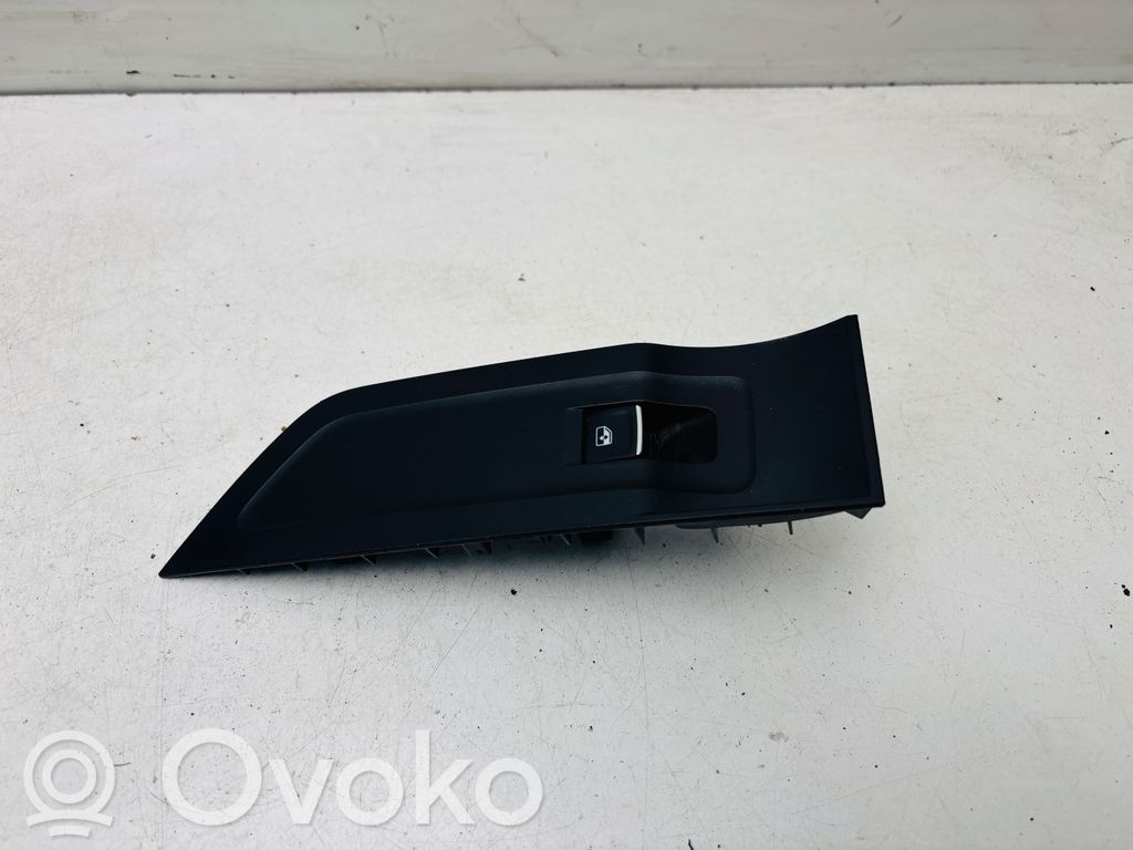 Skoda Superb B8 (3V) Przyciski szyb 