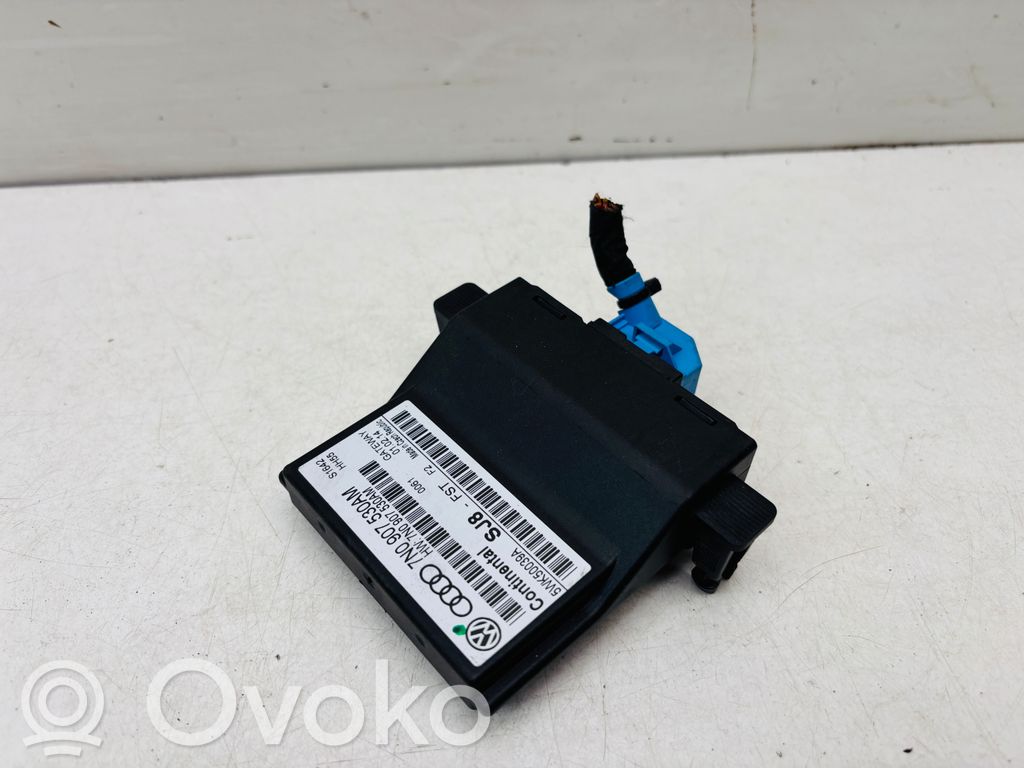 Volkswagen PASSAT B7 Módulo de control Gateway 