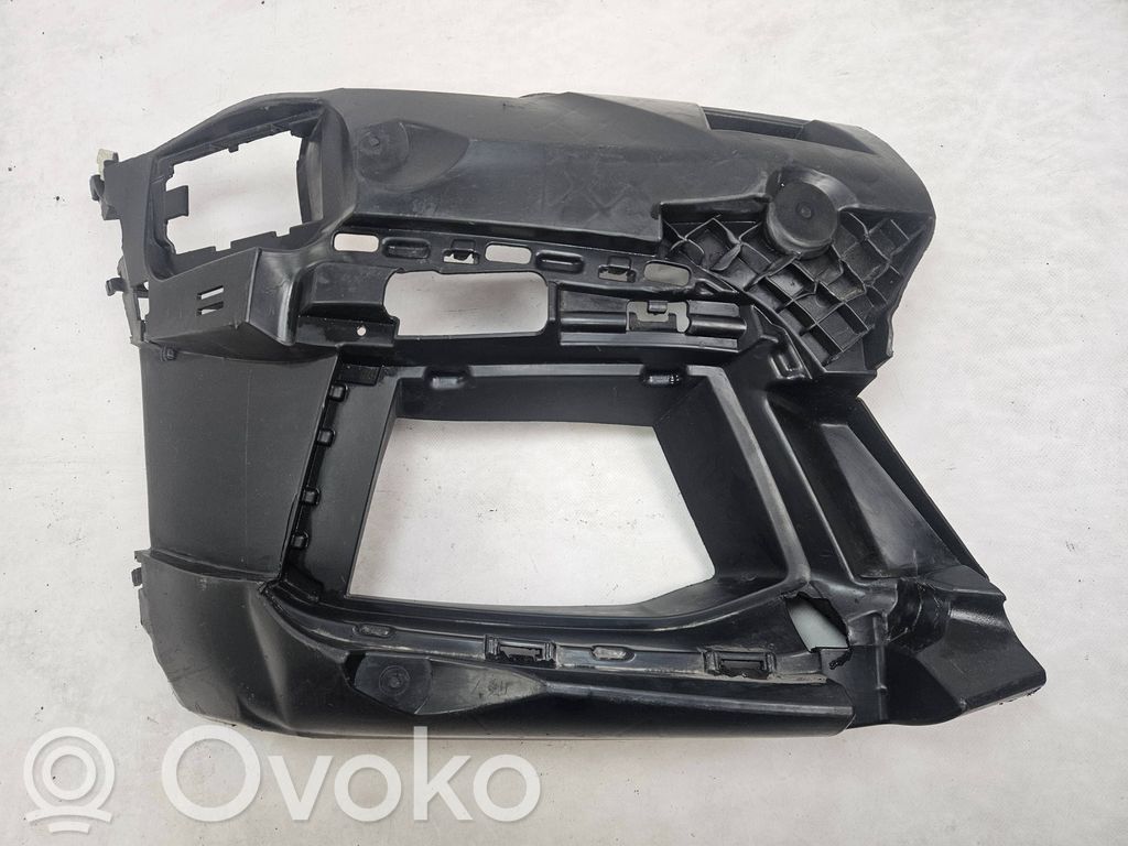 BMW 5 G30 G31 G38 Suport montare bară față 