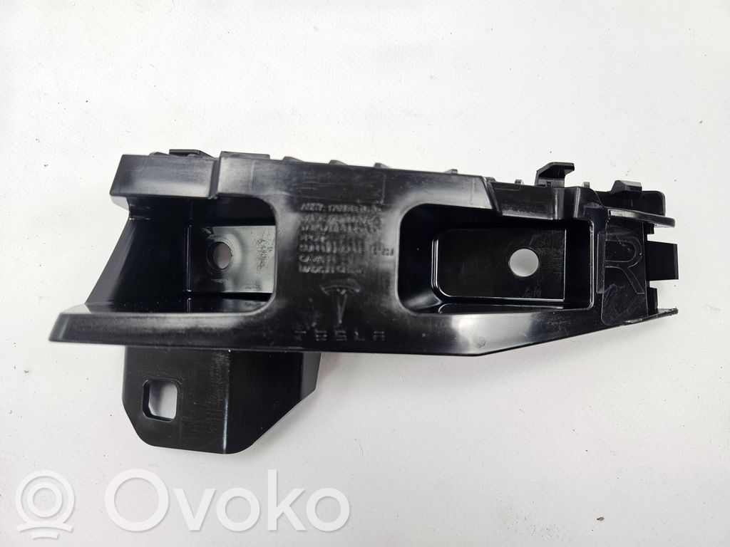 Tesla Model 3 Highland Rear bumper mounting bracket 