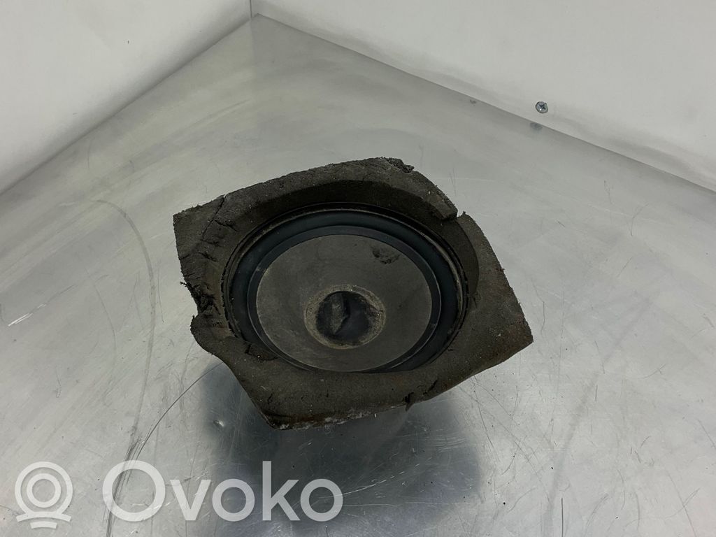 BMW 5 E39 Front door speaker 