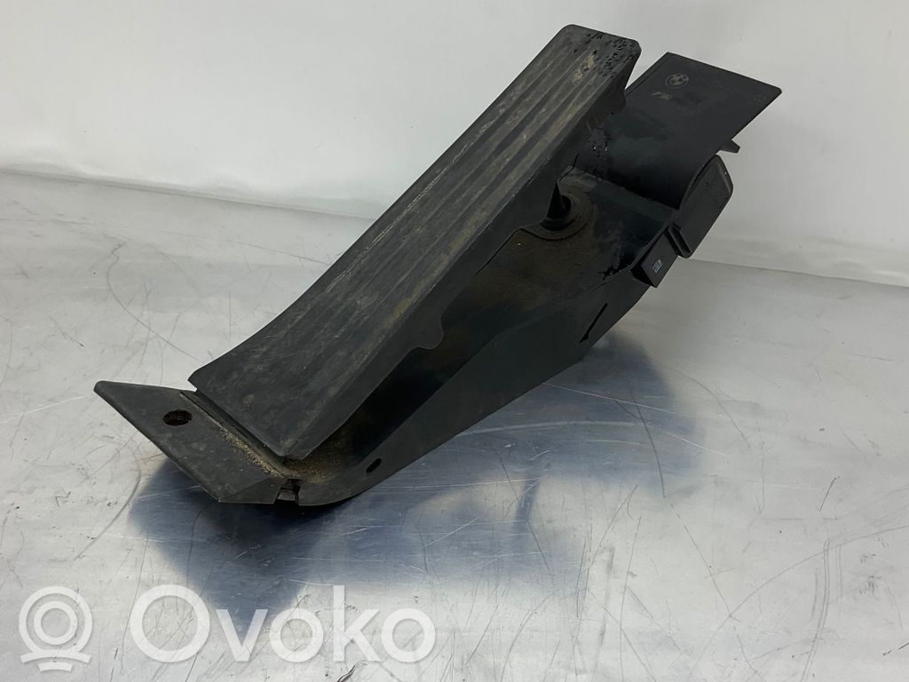 BMW 5 E60 E61 Akceleratoriaus pedalas 
