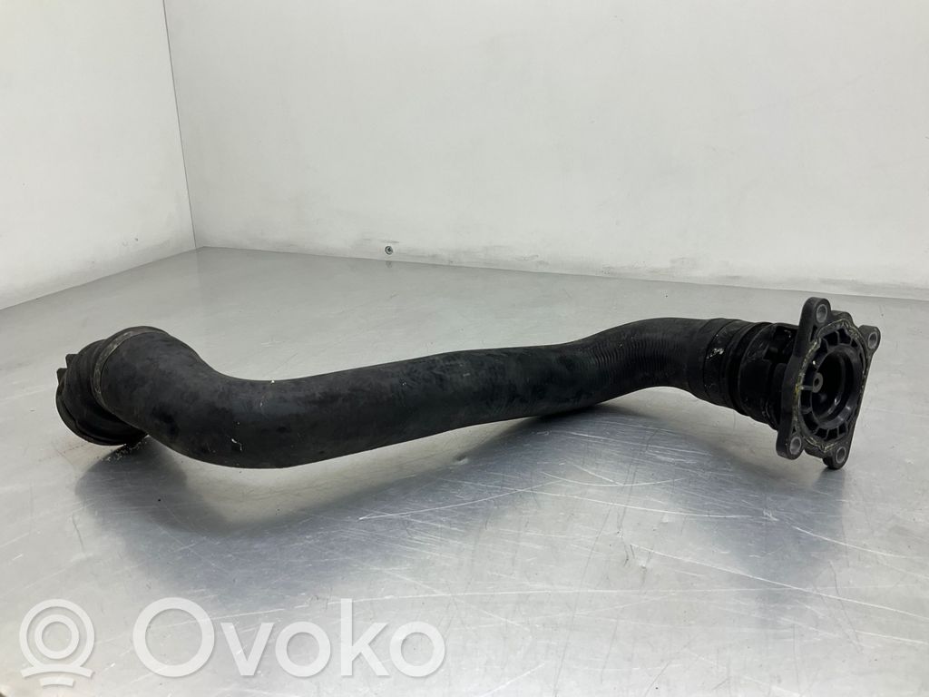 BMW 5 E60 E61 Engine coolant pipe/hose 