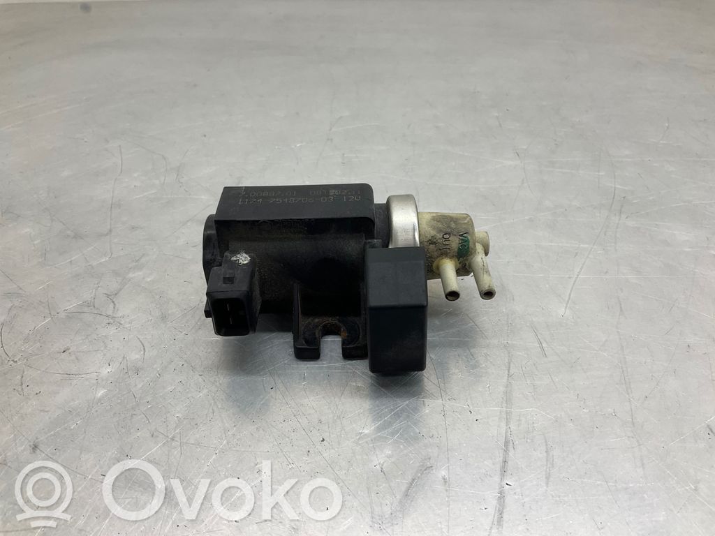 BMW 5 E60 E61 Turbo solenoid valve 