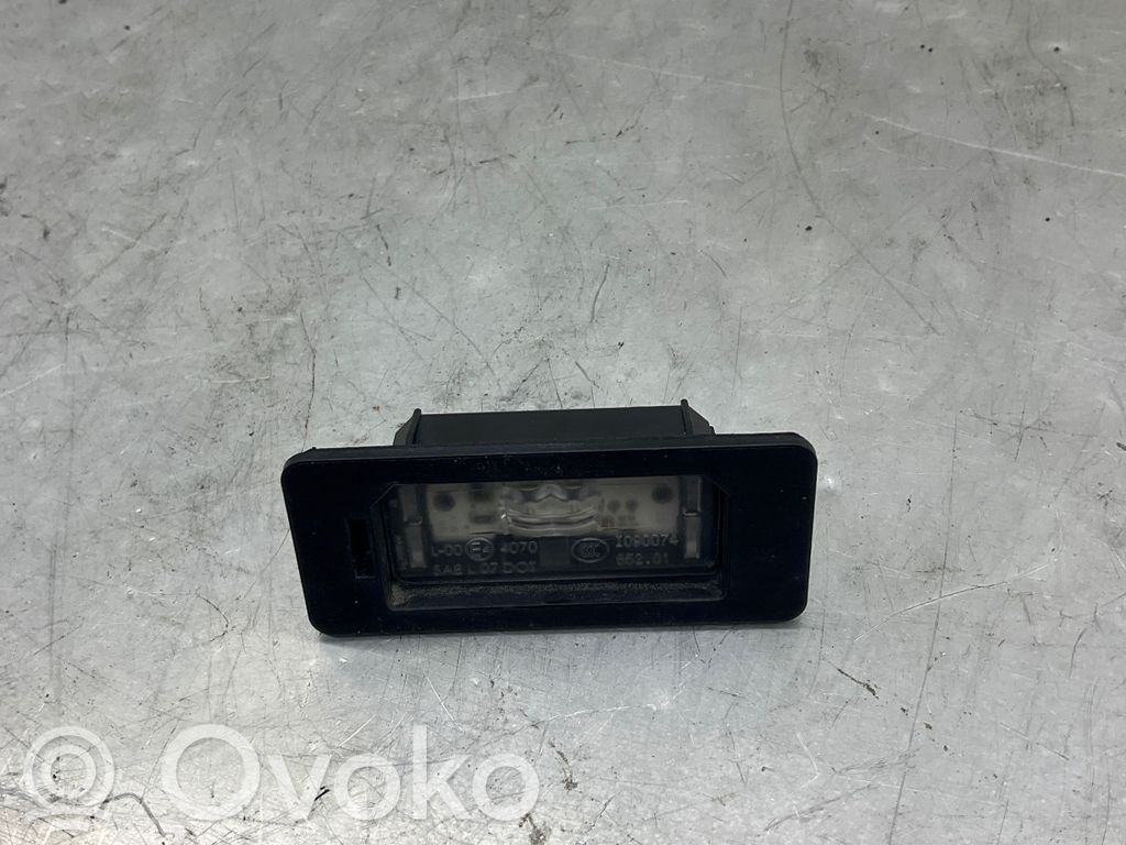 BMW 5 G30 G31 G38 Luce targa 